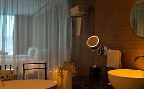 فندق ذا كانفاز دبي - إم جاليري